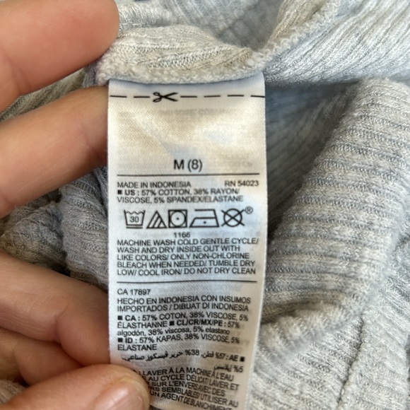 Gray Ribbed Hoodie with Twist design on front - Picture 6 of 6